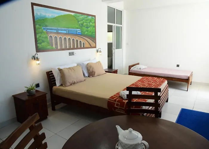 Hotel Happy Tuna