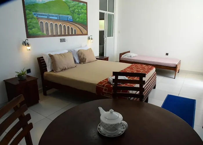 Hotel Happy Tuna